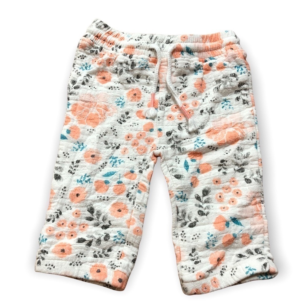 🎉3 For 15$🎉 Baby Girl Floral Cotton Light Pants Size 6 Months